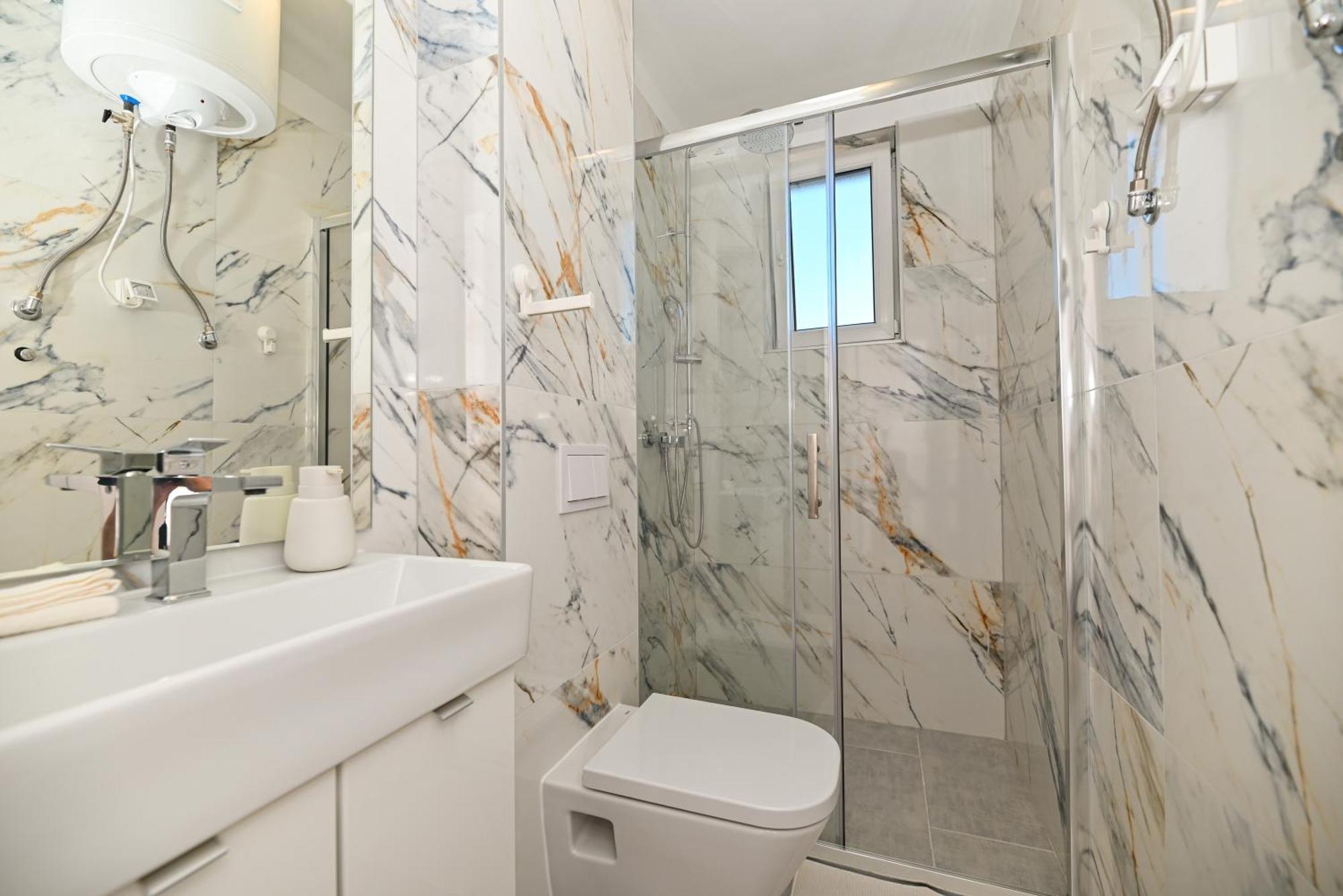 טרוגיר Downtown Apartments Maar מראה חיצוני תמונה